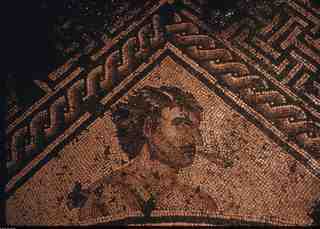 [Detall de la representació d'un dels vents al mosaic d'Oceà, Balazote]