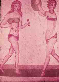 [Detall de dues noies amb bikini, mosaics de Piazza Armerina]