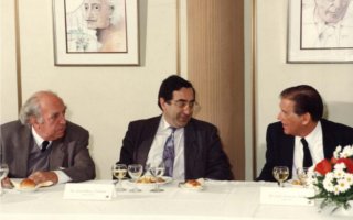 [Acte de La Caixa amb Josep Vilarasau, Joaquim Nadal i el Dr. Palol]