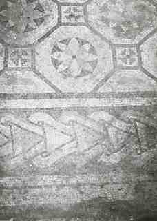 [Detall d'un paviment de mosaic geomètric de La Olmeda]