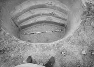 [Cubeta construïda tipus baptisteri excavada a La Olmeda]