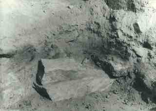 [Detall de l'excavació d'una de les estructures localitzades a l'àmbit VII-01 del poblat d'El Bovalar]