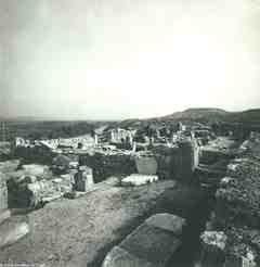 [Vista de la part sud de l'àmbit baptismal de la basílica d'El Bovalar]