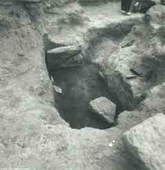 [Excavació de les trinxeres de la Guerra Civil, localitzades al sector N-E de la basílica d'El Bovalar]