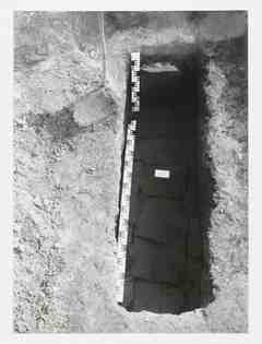 [Detall de l'excavació de la sepultura 340 de la necròpoli de Saldaña, Palència]